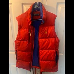 Men’s polo vest. Size small very good condition.